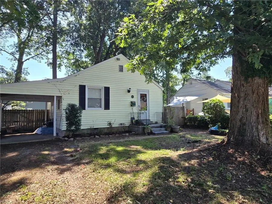 425 Lenox Avenue, Norfolk, VA 23503 - #2