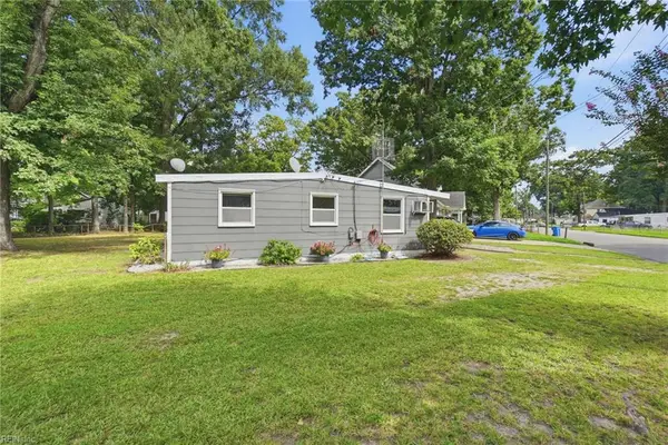 2501 Harling Drive, Chesapeake, VA 23325