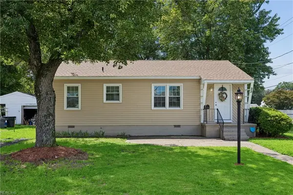 22 Gumwood Drive, Hampton, VA 23666