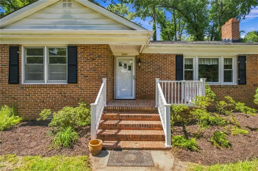 2300 Bidgood Drive, Portsmouth, VA 23703 - #2
