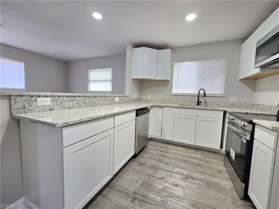 651 26th Street, Newport News, VA 23607 - #3