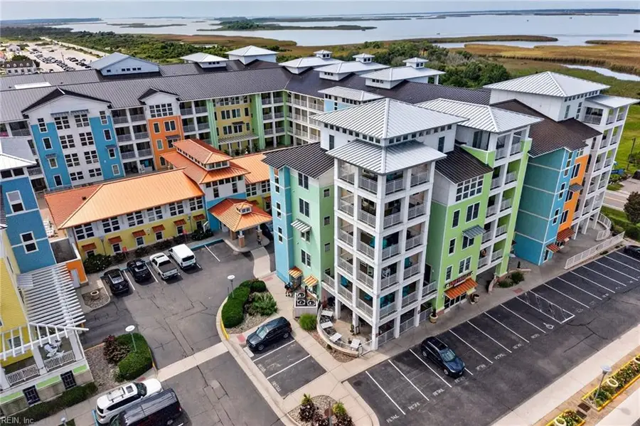 3738 Sandpiper Road #138B, Virginia Beach, VA 23456 - #2