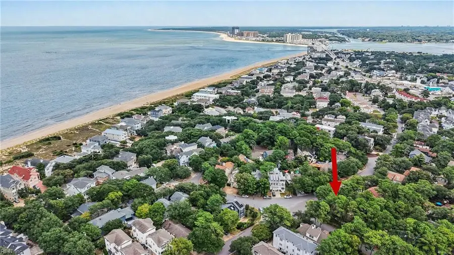 3945 W Stratford Road, Virginia Beach, VA 23455 - #3