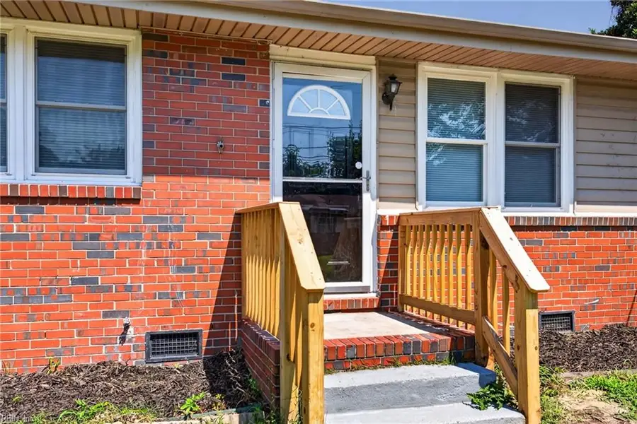 405 Keith Court, Chesapeake, VA 23325 - #3
