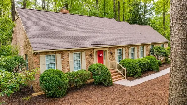 100 Thorpes Parish, Williamsburg, VA 23185