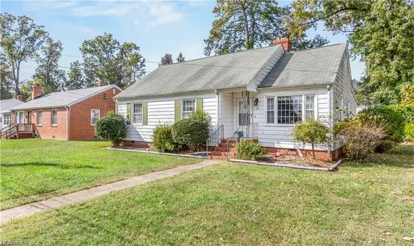 19 Sidney Place, Newport News, VA 23601