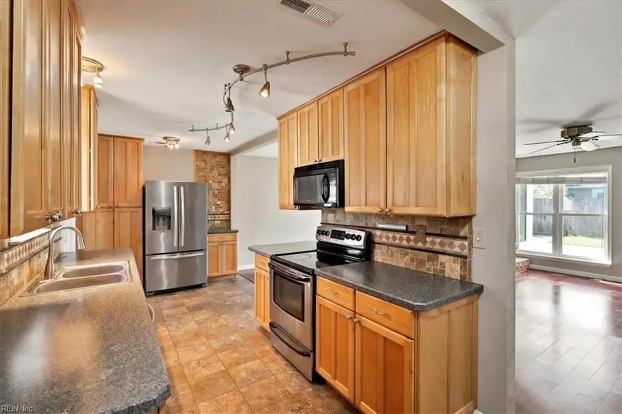 3529 Faraday Lane, Virginia Beach, VA 23452 - #3
