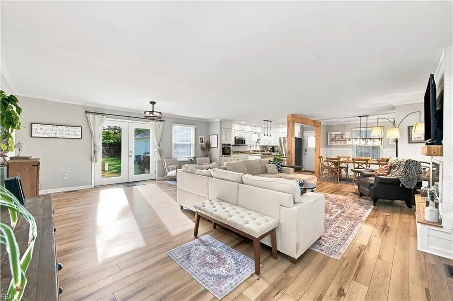 1610 Colonial Avenue, Smithfield, VA 23430 - #2