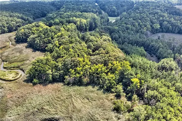 1201 Creekway Drive, Smithfield, VA 23430