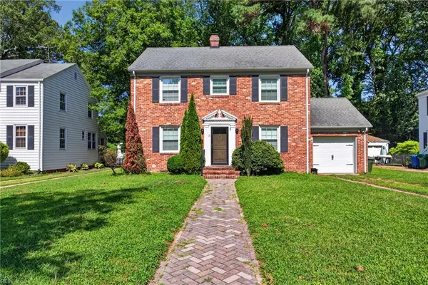 3 Stratford Road, Newport News, VA 23601