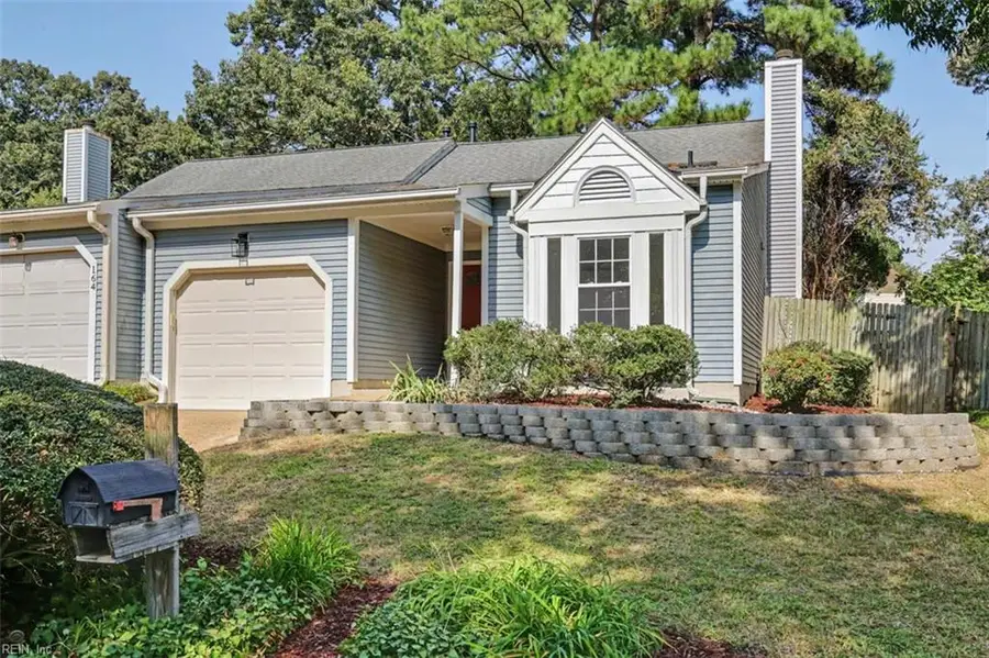 162 Hidden Lake Place, Newport News, VA 23602 - #3