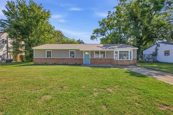 1121 Sir Gawaine Drive, Chesapeake, VA 23323