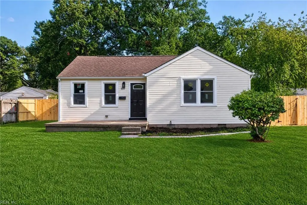 802 Paul Street, Newport News, VA 23605 - #1