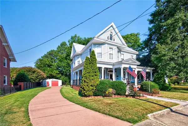 207 S Broad Street, Suffolk, VA 23434