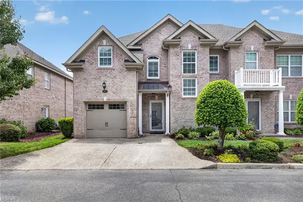 1017 Horton Place, Virginia Beach, VA 23454
