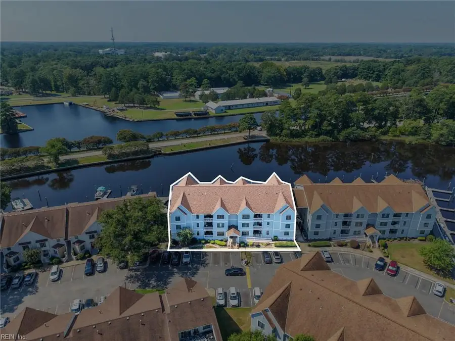 7 Harbor Watch Drive #221, Chesapeake, VA 23320 - #2