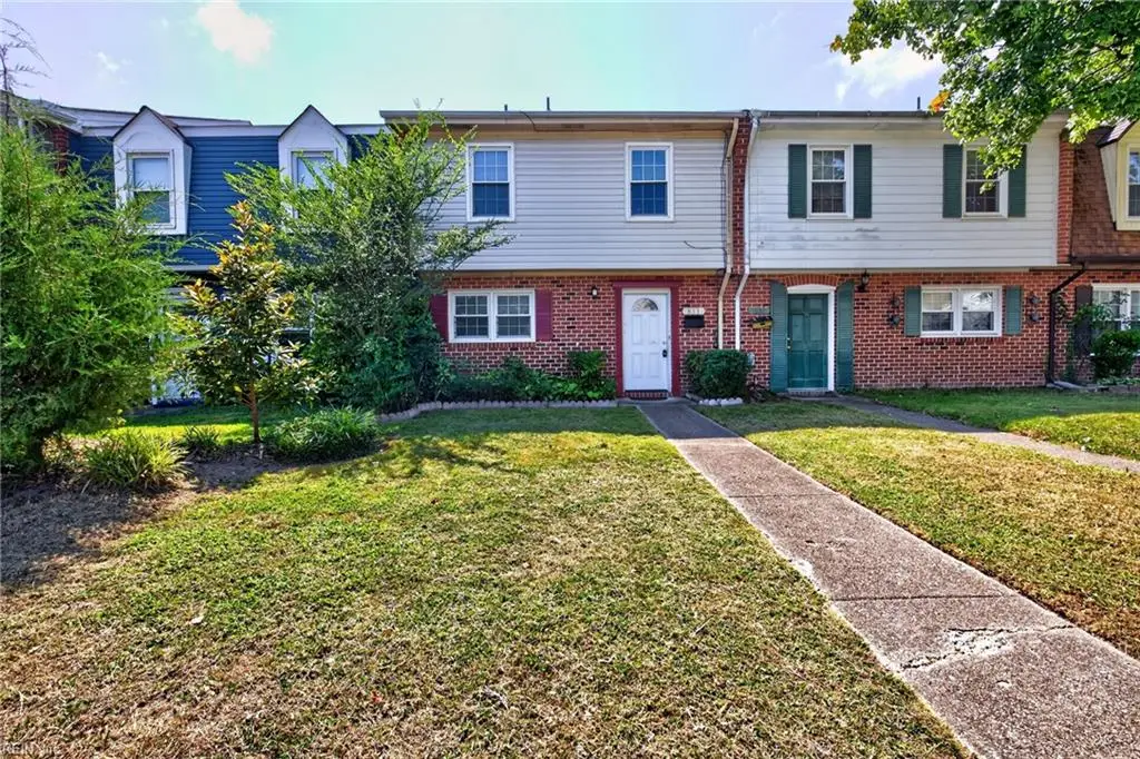 833 Windom Place, Virginia Beach, VA 23454 - #1