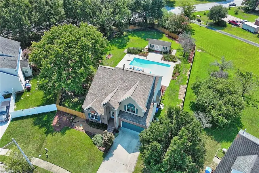520 Leary Ct Court, Chesapeake, VA 23323 - #2