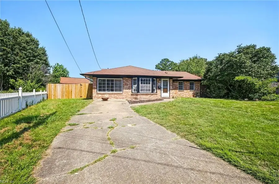 5004 Westgrove Circle, Virginia Beach, VA 23455 - #3
