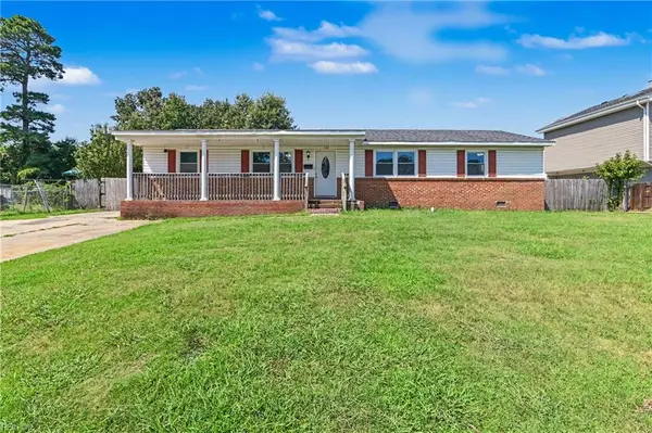 1102 Carrington Crescent S, Portsmouth, VA 23701