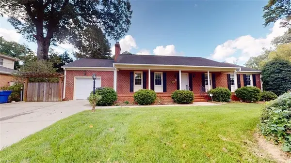 228 Falcon Drive, Newport News, VA 23606