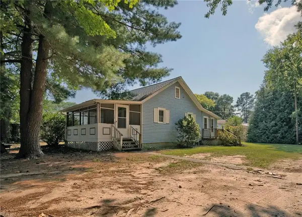 7275 Bray Road, Hayes, VA 23072
