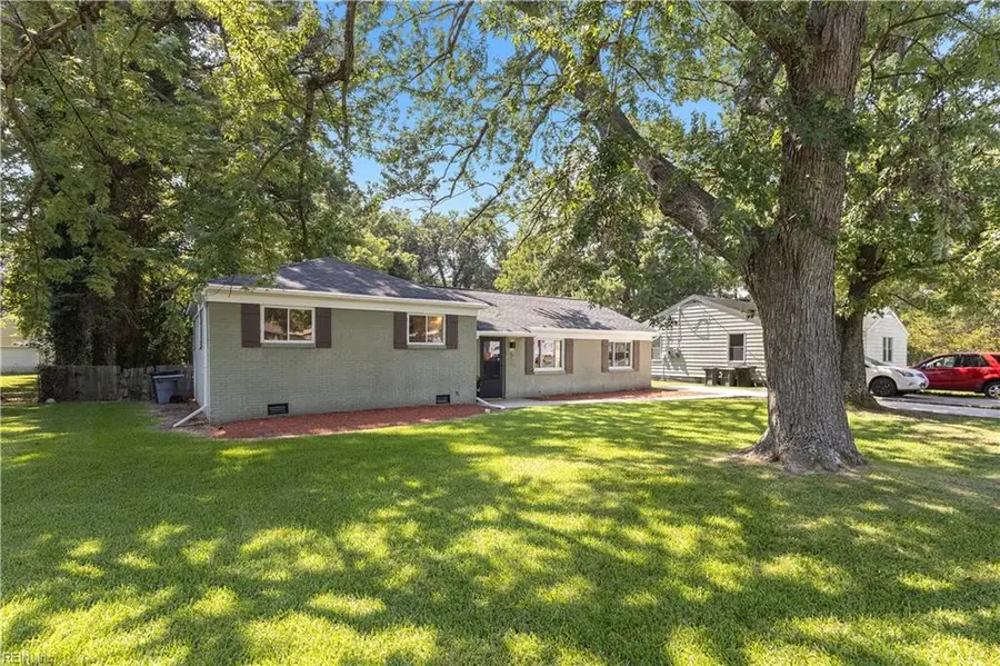 5 Pine Lane, Hampton, VA 23664 - #2