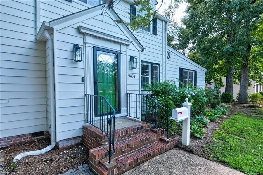 9434 Selby Place, Norfolk, VA 23503 - #2