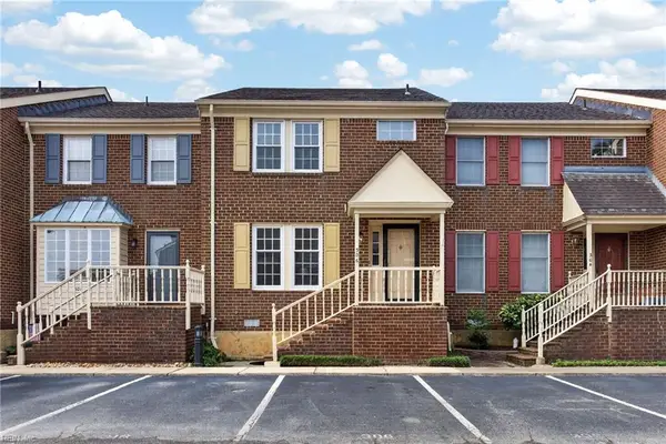 306 Worthington Square Square, Portsmouth, VA 23704