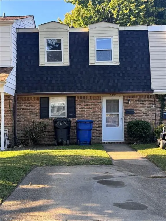 5670 Caxton Ct Court, Virginia Beach, VA 23462 - #1