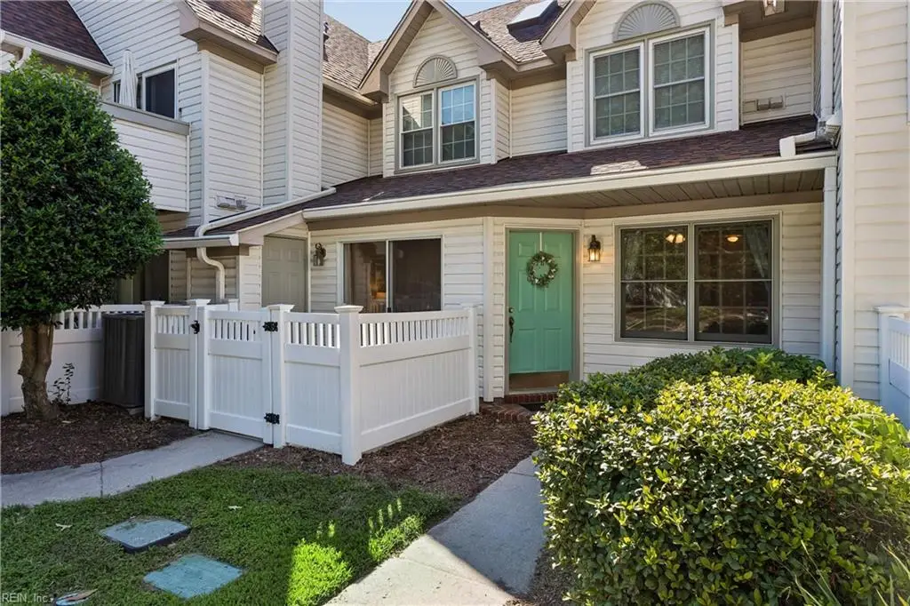 1 Tamarisk Quay #B, Hampton, VA 23666 - #1