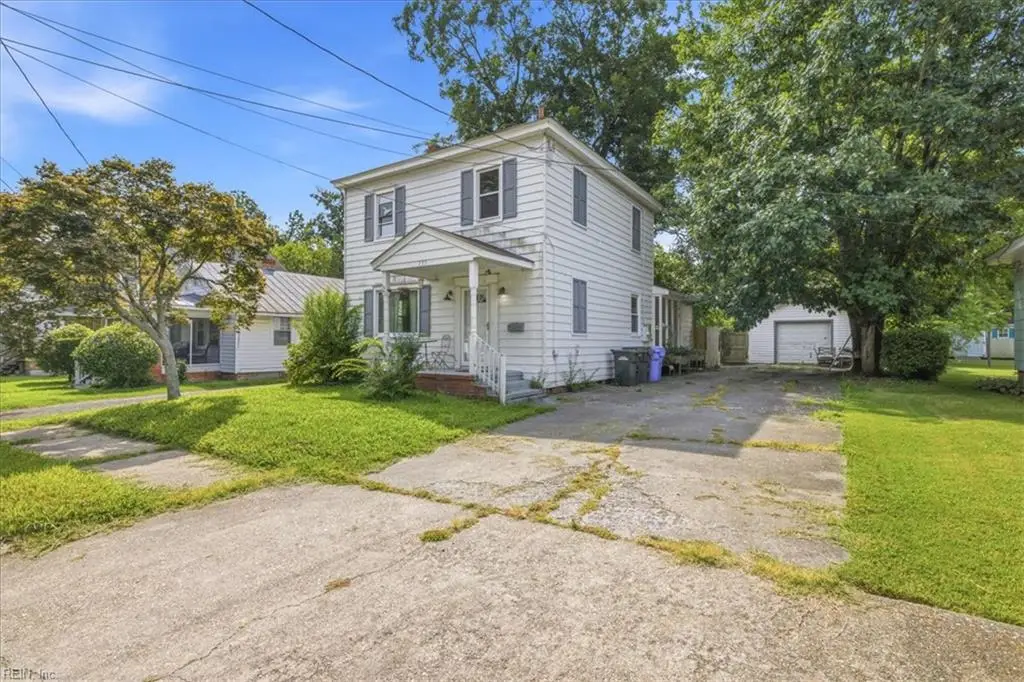 335 Highland Avenue, Suffolk, VA 23434 - #1