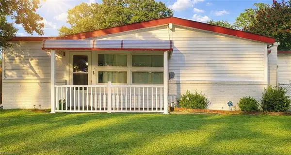 1505 Sparrow Road, Chesapeake, VA 23325