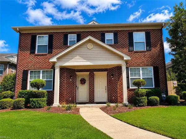 313 Holyoke Lane, Chesapeake, VA 23320