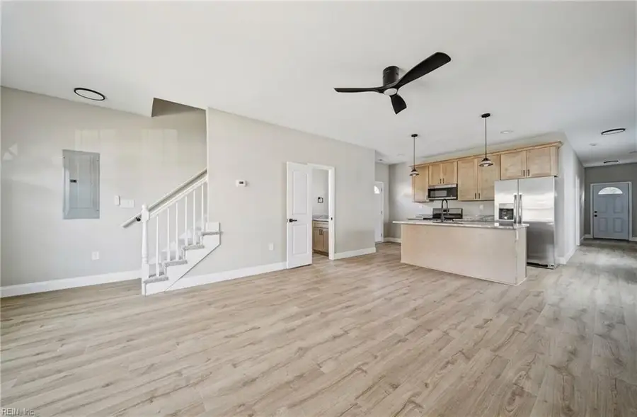 246 W 31st Street, Norfolk, VA 23504 - #3