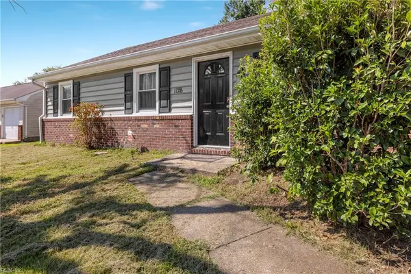 1128 Sir Galahad Drive, Chesapeake, VA 23323