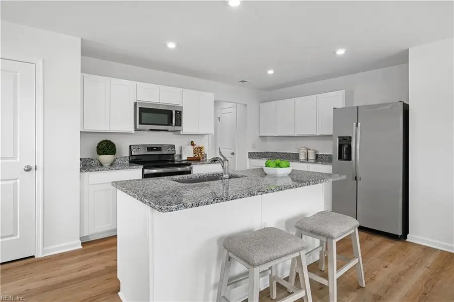 613 Hopi Court, Portsmouth, VA 23701 - #2