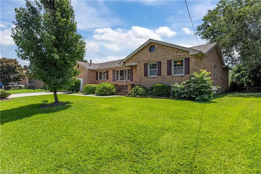 5917 Woodhaven Court, Virginia Beach, VA 23464 - #2