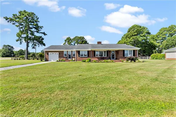 107 Grove Avenue, Suffolk, VA 23434