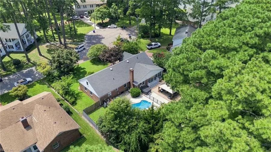 5 Lynn Drive, Portsmouth, VA 23707 - #3