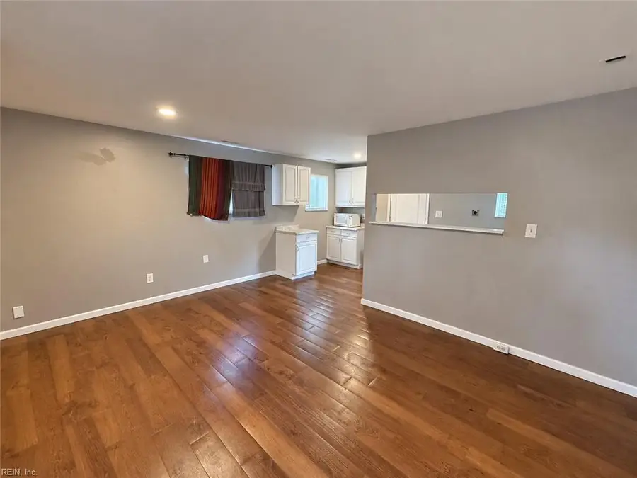 303 Ivey Street, Portsmouth, VA 23701 - #2