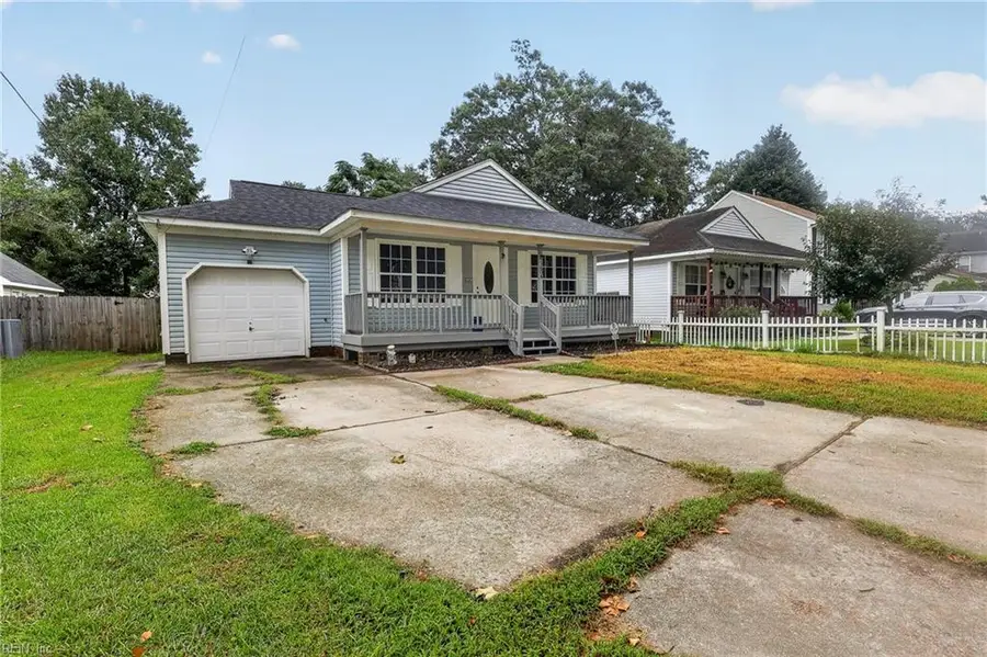 1604 Myrtle Avenue, Chesapeake, VA 23325 - #2