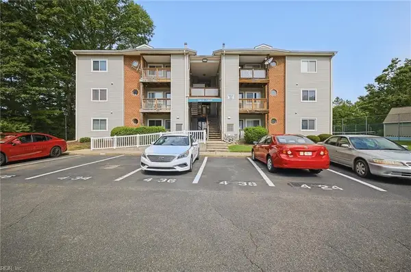 12632 Daybreak Circle, Newport News, VA 23602