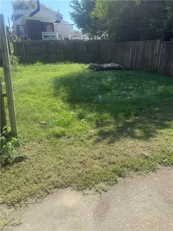 747 E 28th Street, Norfolk, VA 23504 - #3