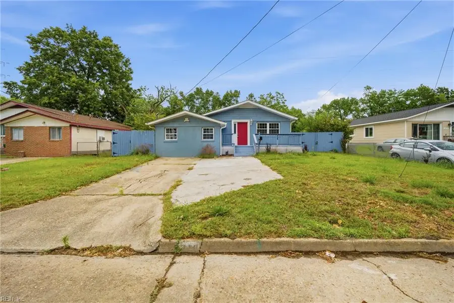 218 Bradford Avenue, Norfolk, VA 23505 - #3