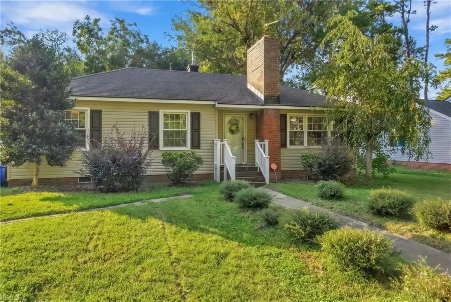 5208 W Norfolk Road, Portsmouth, VA 23703 - #2