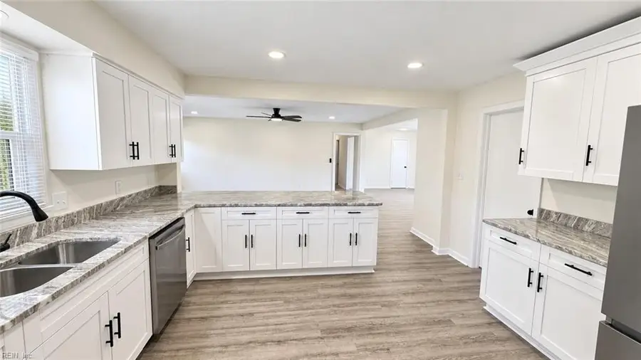 404 Redbrick Drive, Chesapeake, VA 23325 - #3