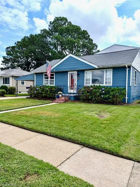 916 Redstart Avenue, Chesapeake, VA 23324 - #2