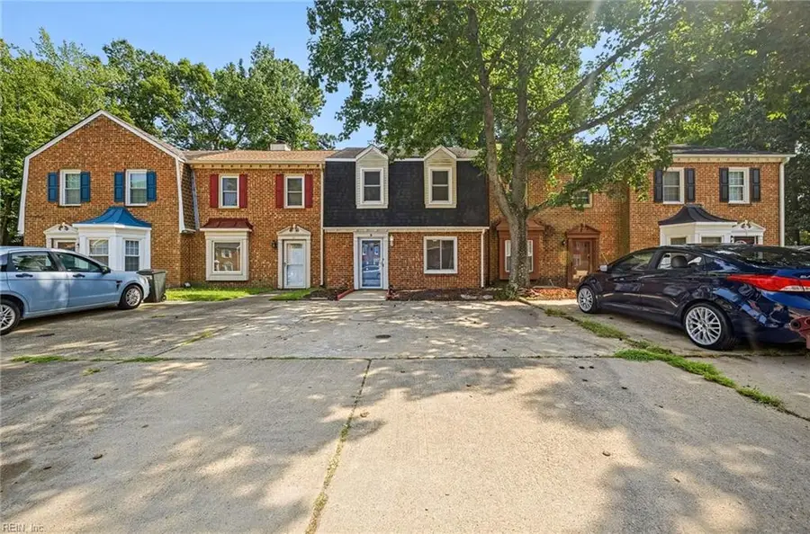 9 Colonial Way, Chesapeake, VA 23325 - #3