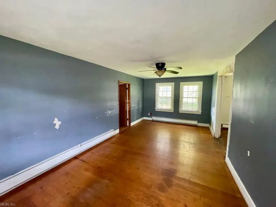 1307 Perry Street, Chesapeake, VA 23324 - #3